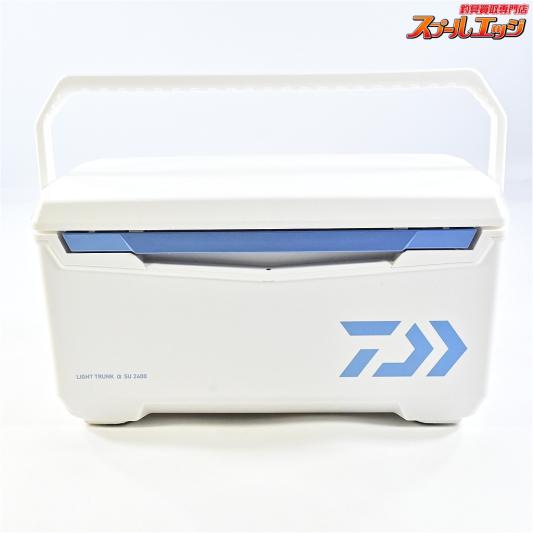 【ダイワ】 ライトトランク アルファα SU2400 24L アイスブルー クーラーボックス 1面真空パネル DAIWA LIGHT-TRUNK K_170