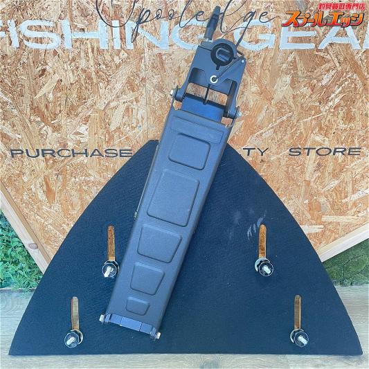 【ミンコタ】 ATマウント & 木製バウデッキ minnkota AT-MAXXUM バスボート レンタルボート K_300