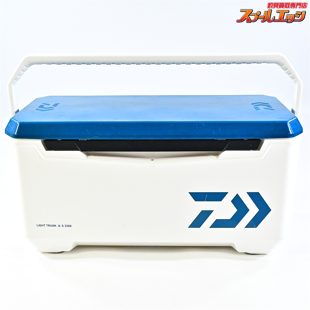 【ダイワ】 ライトトランク αアルファ S3200 32L クーラーボックス DAIWA LIGHT-TRUNK クーラーボックス アウトドア キャンプ K_180