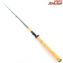 【メガバス】 デストロイヤー F4-70T ディープクランキング Megabass DESTROYER バス ベイトモデル K_256