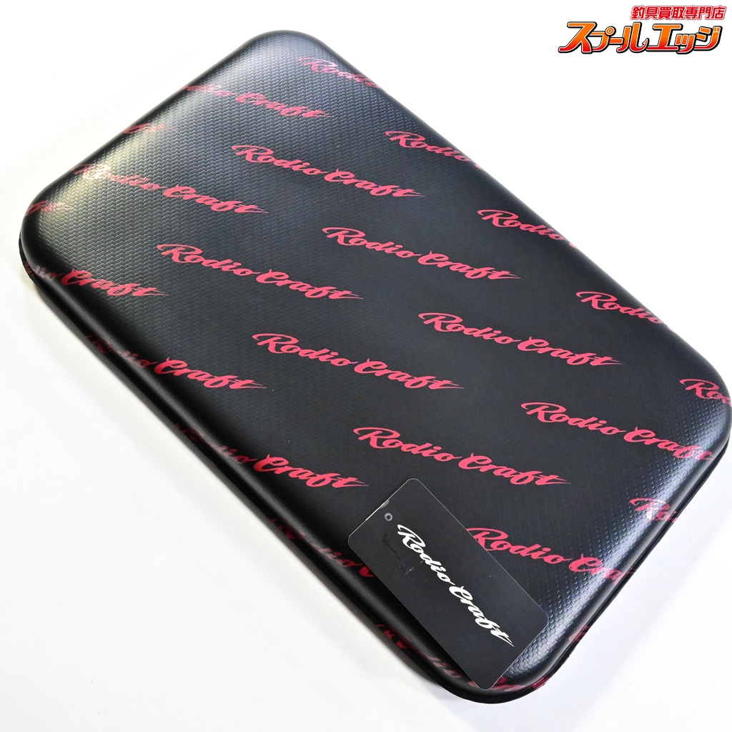 【ロデオクラフト】 RC防水クッション カーボンブラック/ワインレッドロゴ オリカラ 450x250x35mm RODIO CRAFT トラウト エリア K_060