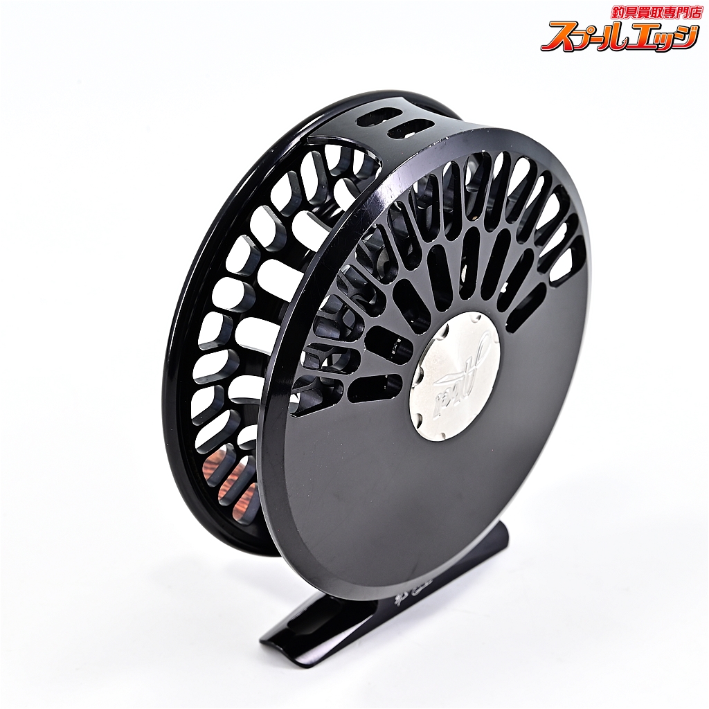 Abel TR2 エーベル フライリール 替えスプール2個付 Abel TR2フライ