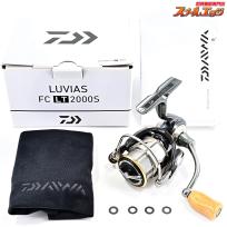 【ダイワ】 20ルビアス FC LT 2000S 23エアリティ55mm純正ハンドル&SLPWコルクノブクリア装着 DAIWA LUVIAS