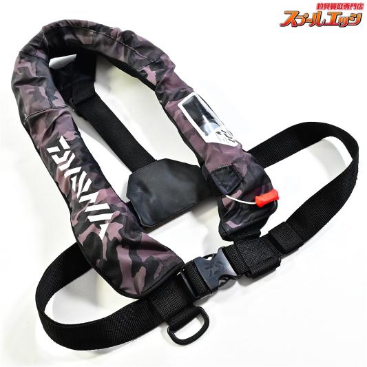 【ダイワ】 膨張式ライフジャケット DF-2007 2018年7月製造 桜マーク有 救命胴衣 DAIWA LIFE Jacket K_060