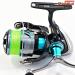 【ダイワ】 24エメラルダス X LT 2500-DH ゴメクサスリールスタンド装着 DAIWA EMERALDAS